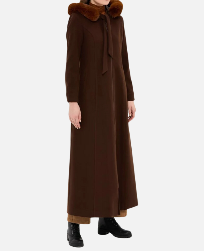 Manteau à Capuche en Fourrure